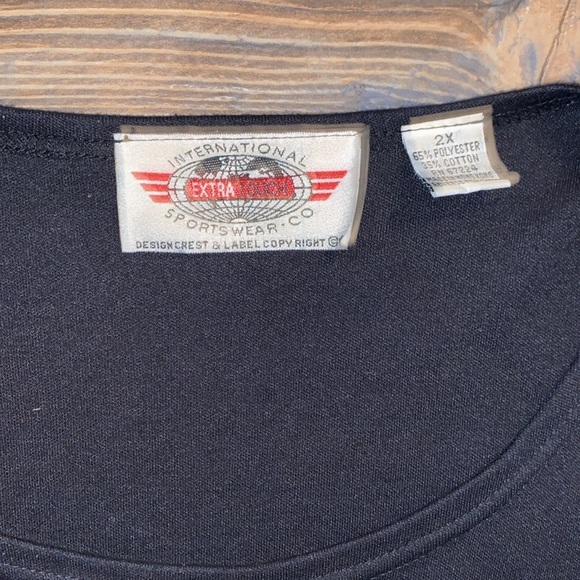 Vintage International Sportswear Sequined and embroidered shirt size 2X - Picture 3 of 3